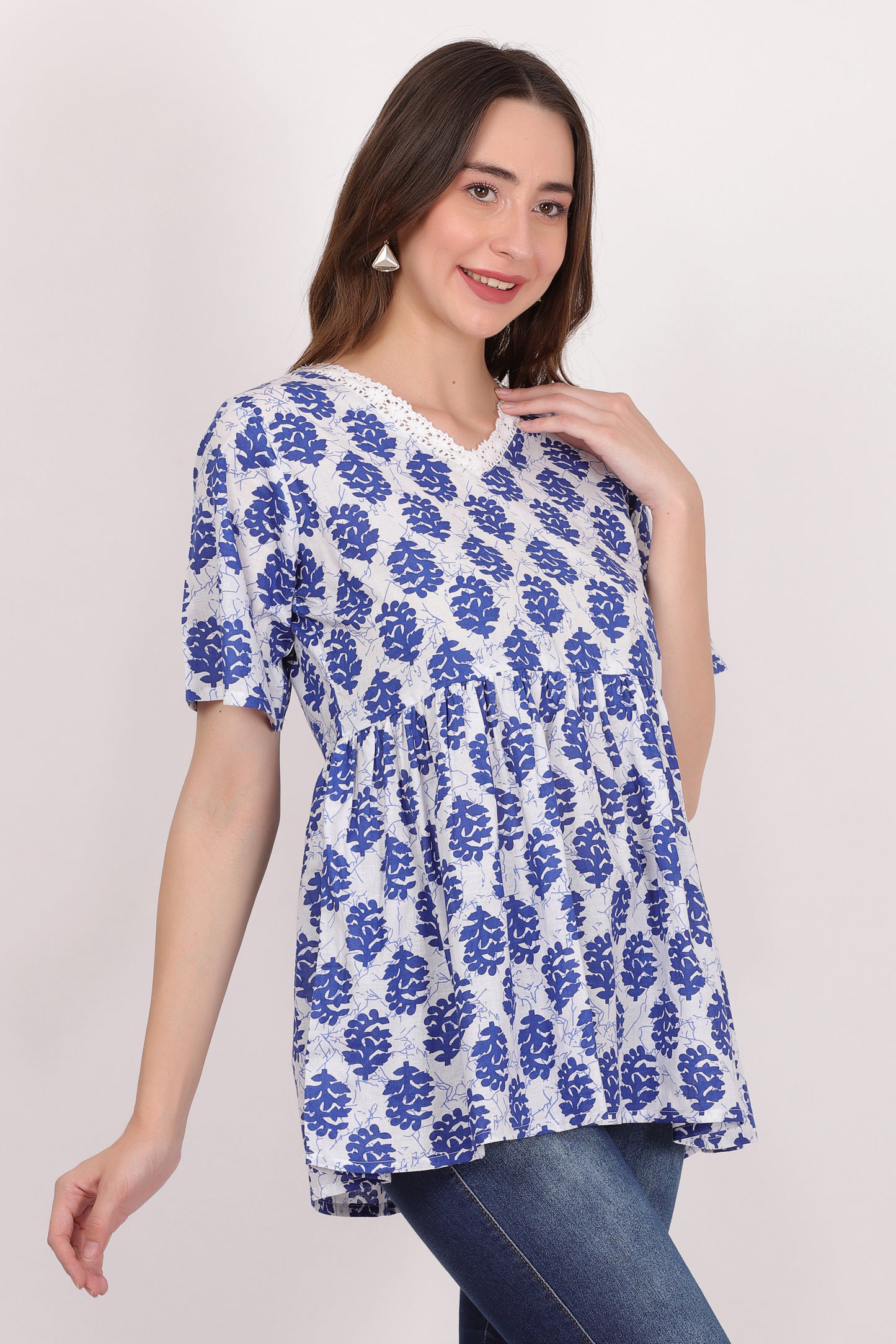 white lace (tunic top)